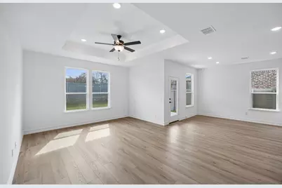 8620 Bur Oak Drive, Justin, TX 76247 - Photo 6