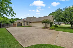 112 Stone Manor Dr, McGregor, TX 76657 - Photo 34