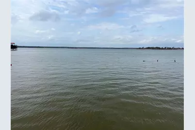135 Island Park Drive, Gun Barrel City, TX 75156 - Photo 2