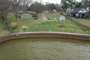 135 Island Park Dr, Gun Barrel City, TX 75156 - Photo 4