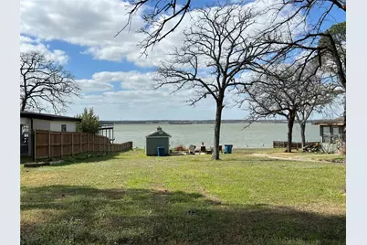 135 Island Park Drive, Gun Barrel City, TX 75156 - Photo 8