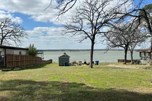 135 Island Park Dr, Gun Barrel City, TX 75156 - Photo 8