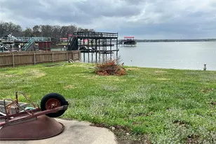 135 Island Park Dr, Gun Barrel City, TX 75156 - Photo 12