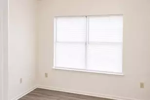 10339 Limestone Dr, Dallas, TX 75217 - Photo 10