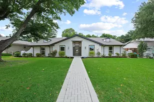 7668 La Cosa Dr, Dallas, TX 75248 - Photo 1