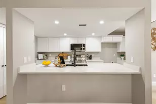 3219 Elizabeth St, Dallas, TX 75204 - Photo 12
