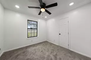 139 Claire Newell Ln, Waco, TX 76705 - Photo 10