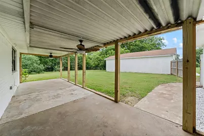 139 Claire Newell Lane, Waco, TX 76705 - Photo 14