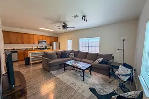 2410 S 2nd St, Waco, TX 76706 - Photo 2