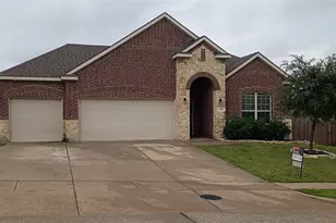 552 Winnetka Dr, Oak Point, TX 75068 - Photo 2