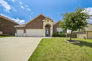 552 Winnetka Dr, Oak Point, TX 75068 - Photo 1
