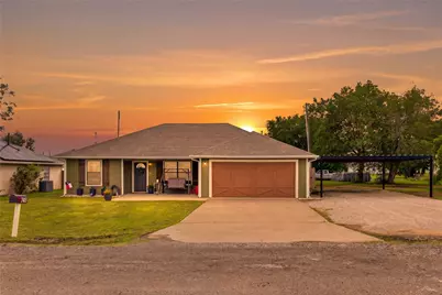 703 S College Street, Celeste, TX 75423 - Photo 1