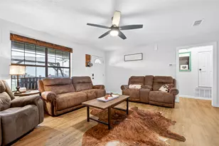 703 S College St, Celeste, TX 75423 - Photo 6
