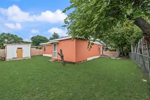 2211 Cardinal Ln, Garland, TX 75042 - Photo 22