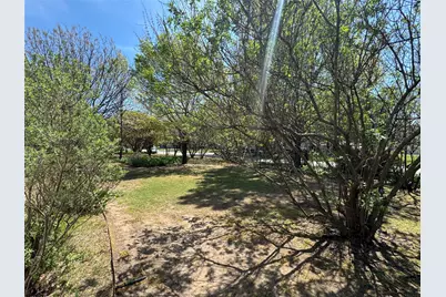 206 Ritchey Street, Gainesville, TX 76240 - Photo 34