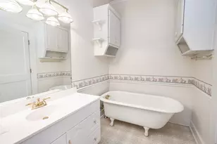 206 Ritchey St, Gainesville, TX 76240 - Photo 22