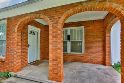 206 Ritchey Street, Gainesville, TX 76240 - Photo 4