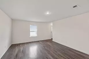 2417 Abigail Ln, Mabank, TX 75147 - Photo 6