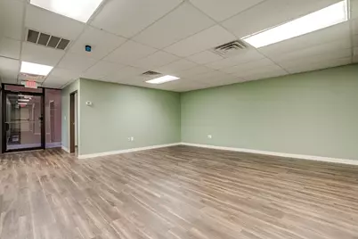 1340 S Main Street, Grapevine, TX 76051 - Photo 12