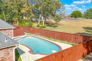 1500 Bowie Cir, Corsicana, TX 75110 - Photo 6