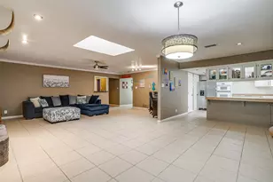 5103 N Highland Dr, Granbury, TX 76049 - Photo 10
