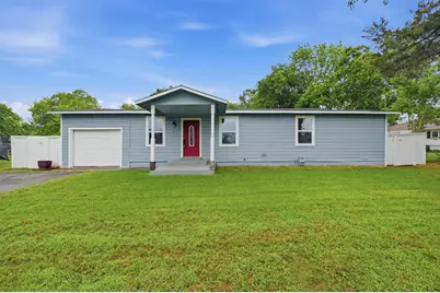 102 Bryant Street, Pottsboro, TX 75076 - Photo 2
