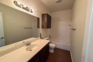 2410 S 2nd St, Waco, TX 76706 - Photo 16
