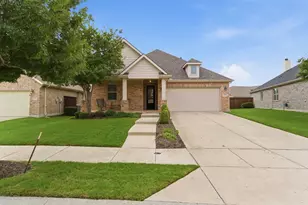 616 Caudle Ln, Savannah, TX 76227 - Photo 2