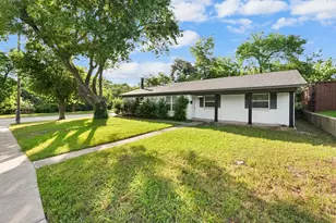 1425 Oakhill Dr, Plano, TX 75075 - Photo 2