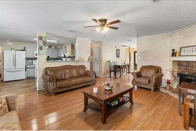 1298 Longleaf Drive, Cedar Hill, TX 75104 - Photo 4