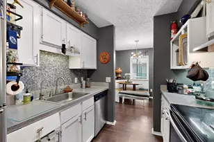 8109 Skillman St, Dallas, TX 75231 - Photo 8