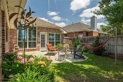 305 Chantilly Court, Hurst, TX 76054 - Photo 38