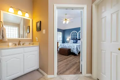 305 Chantilly Court, Hurst, TX 76054 - Photo 28