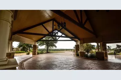 8620 Retreat Boulevard, Cleburne, TX 76033 - Photo 6