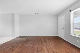 1306 Stone Dr, Irving, TX 75061 - Photo 2