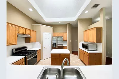 813 Snapdragon Lane, Plano, TX 75075 - Photo 8