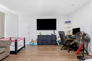 1307 Stone Dr, Irving, TX 75061 - Photo 6