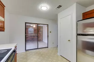 902 Wayne Ave, Duncanville, TX 75137 - Photo 14