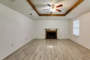 902 Wayne Ave, Duncanville, TX 75137 - Photo 6