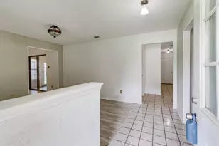 902 Wayne Ave, Duncanville, TX 75137 - Photo 4