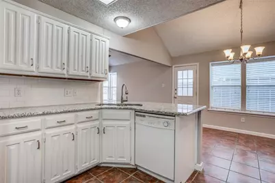 2124 Artherfield Drive, Carrollton, TX 75006 - Photo 8