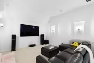 10720 Canoe Dr, Irving, TX 75019 - Photo 14