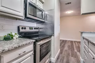 1310 Harwell Dr, Arlington, TX 76011 - Photo 14
