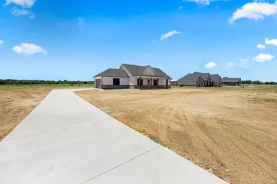 3764 County Road 424, Cleburne, TX 76031 - Photo 2
