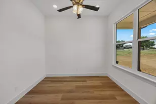 3764 County Rd 424, Cleburne, TX 76031 - Photo 24