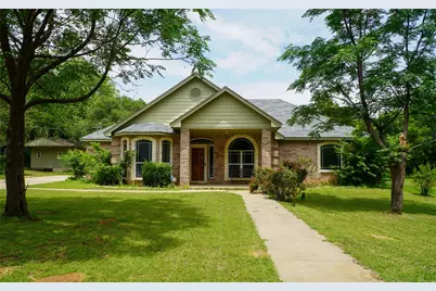 404 E Oakdale Street, Keene, TX 76059 - Photo 1