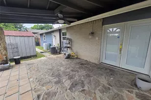 624 Oceanview Dr, Dallas, TX 75232 - Photo 24