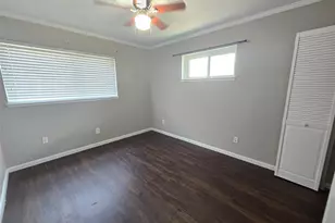 624 Oceanview Dr, Dallas, TX 75232 - Photo 18