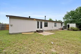 1308 Vinewood Dr, Mansfield, TX 76063 - Photo 10