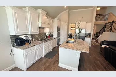 337 Prairie Ridge Lane, Lewisville, TX 75056 - Photo 6
